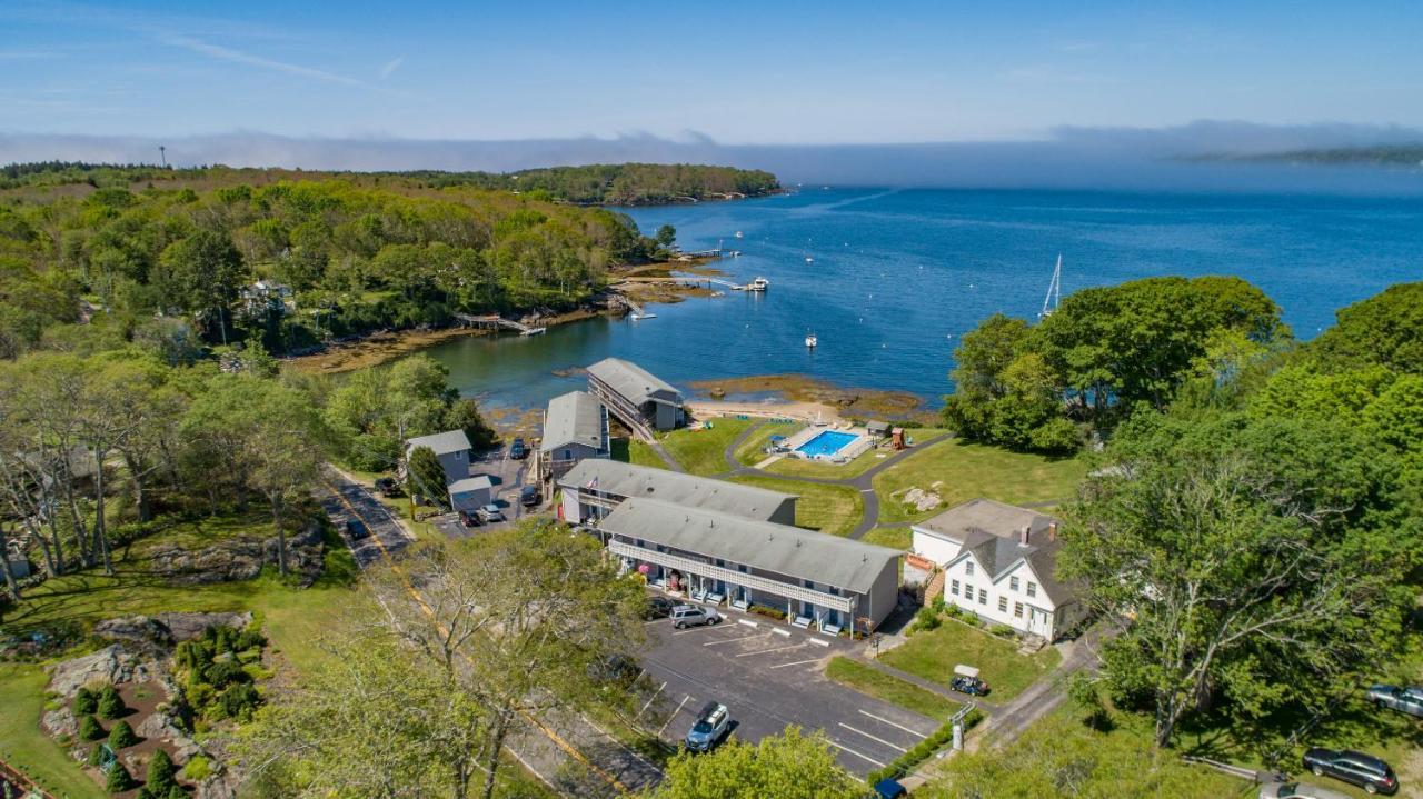 Smugglers Cove Inn Dayville Eksteriør bilde