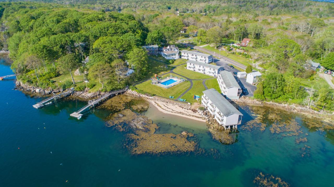 Smugglers Cove Inn Dayville Eksteriør bilde